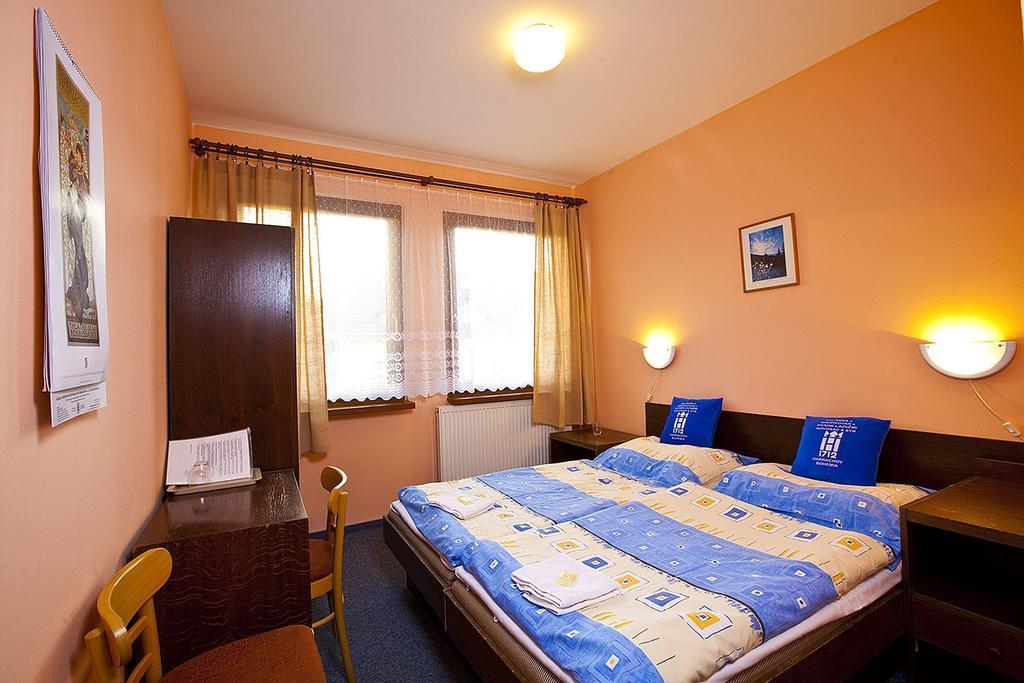 Hotel Sklárna Harrachov Quarto foto