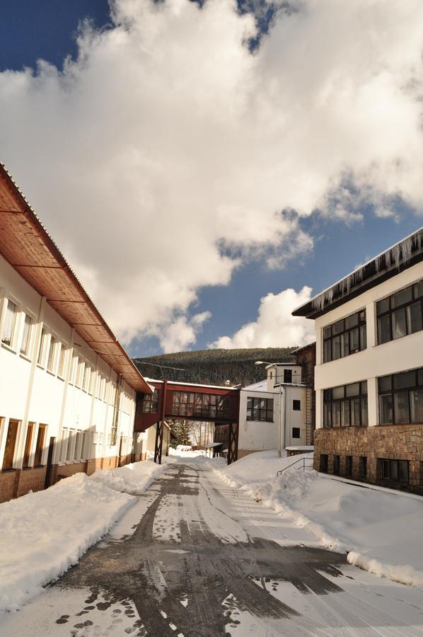 Hotel Sklárna Harrachov Exterior foto